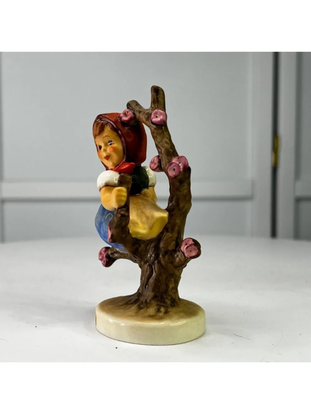 Goebel Hummel 4